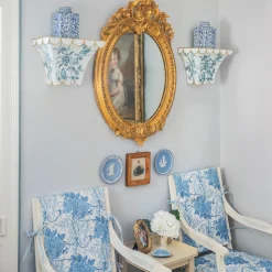 Serena Fresson Fabrics<Mrs. Alice Blue Lady Isabella's Garden Fabric