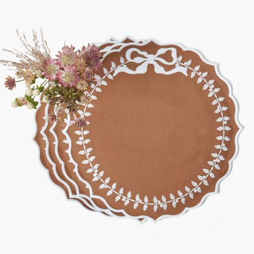 Placemats<Mrs. Alice Chocolate Bow Laurel Placemats (Set of 4)