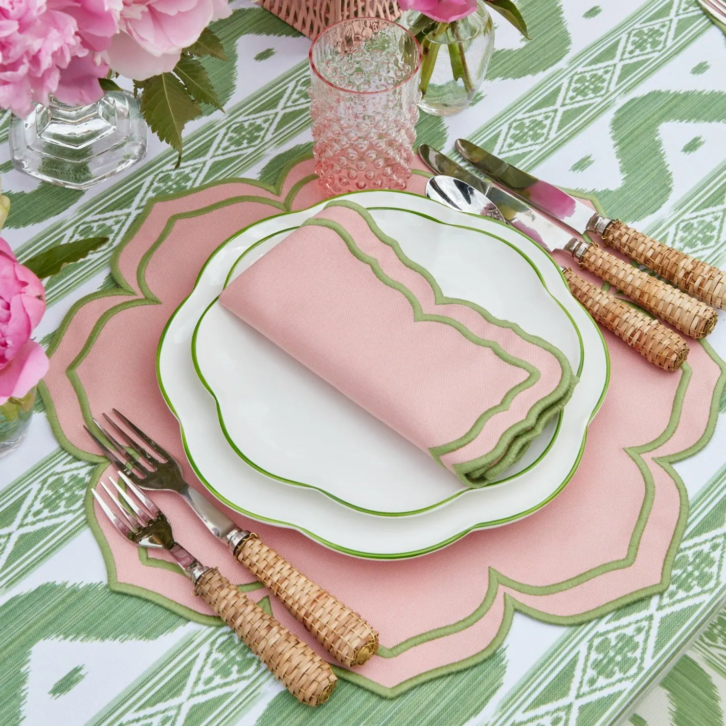 Table Linen Sets | Mrs. Alice Monogram<Mrs. Alice Fleur Pink Placemats & Napkins (Set of 4)