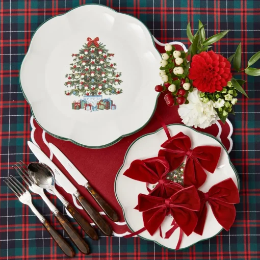 Placemats<Mrs. Alice Katherine Berry Red Placemats (Set of 4)