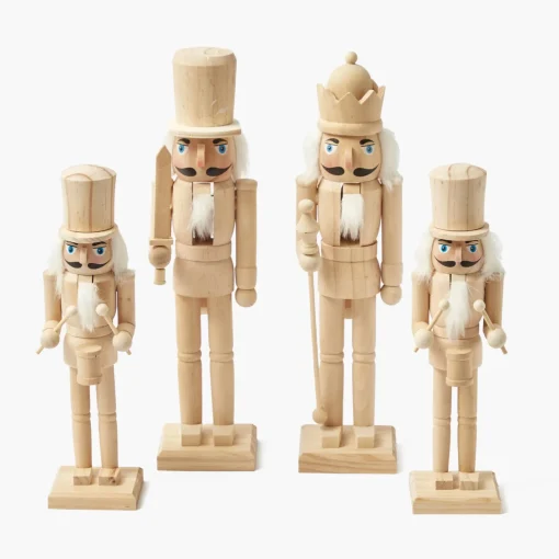 Christmas Decorations<Mrs. Alice Natural Wood Nutcracker Family