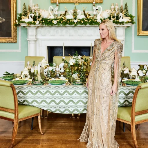 Placemats<Mrs. Alice White & Gold Laurel Placemats (Set of 4)